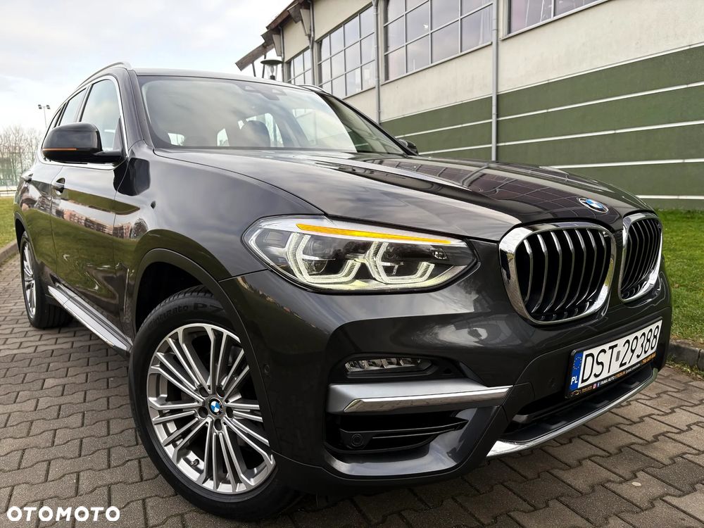 BMW X3 xDrive20d Luxury Line - 2