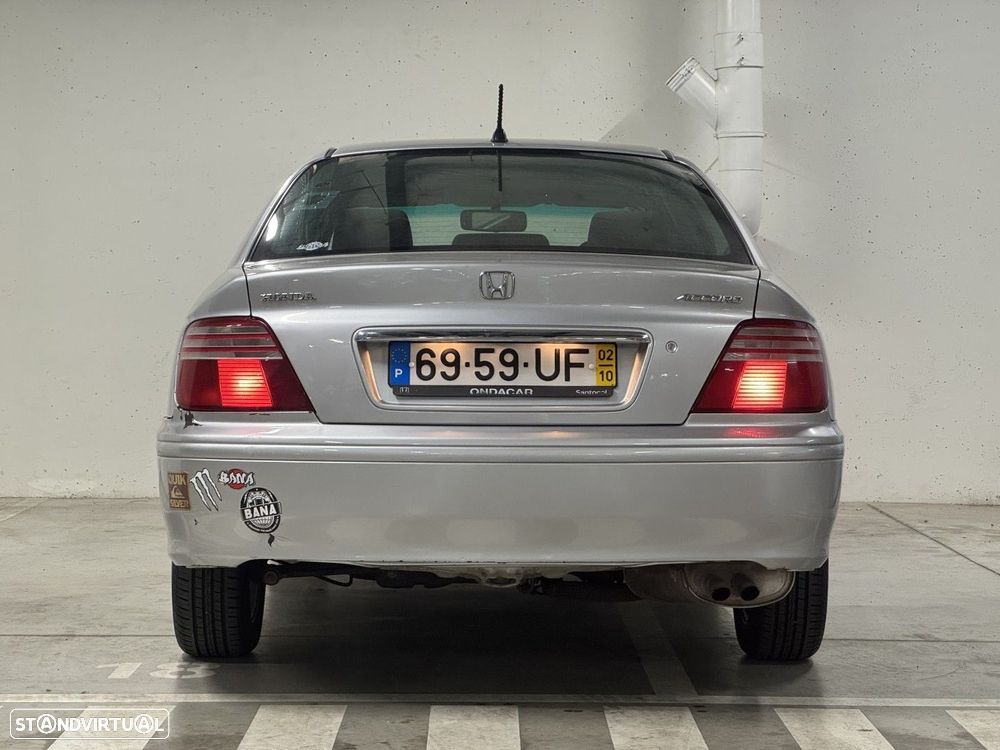 Honda Accord 1.6 LS - 6