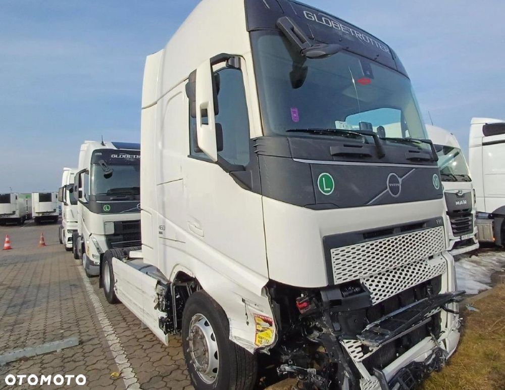 Volvo FH 460 Globetrotter XL i-Save ACC - 2
