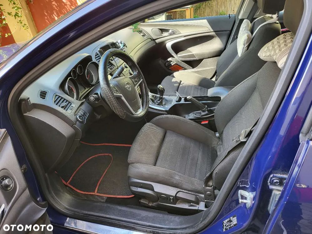 Opel Insignia 2.0 CDTI - 8
