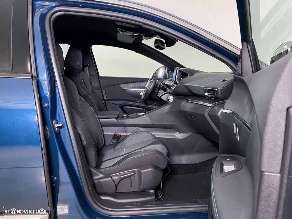 Peugeot 3008 1.6 Plug-in Hybrid Allure e-DCS7 - 16