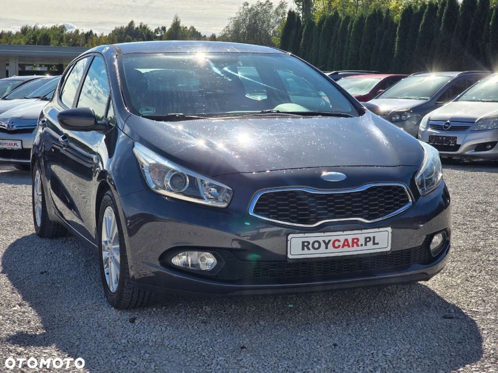 Kia Ceed - 6