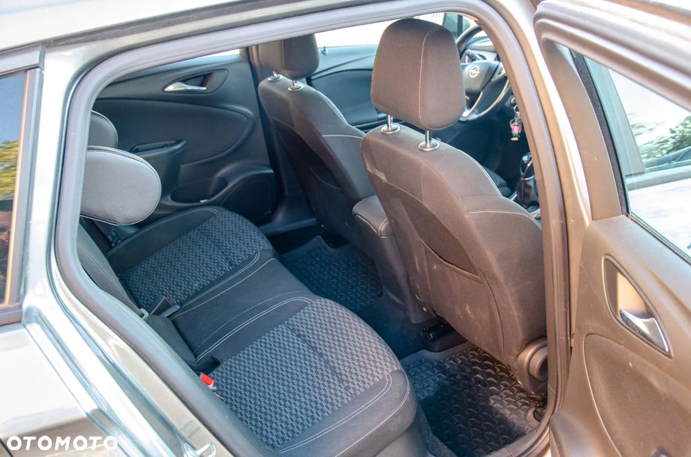 Opel Astra - 11