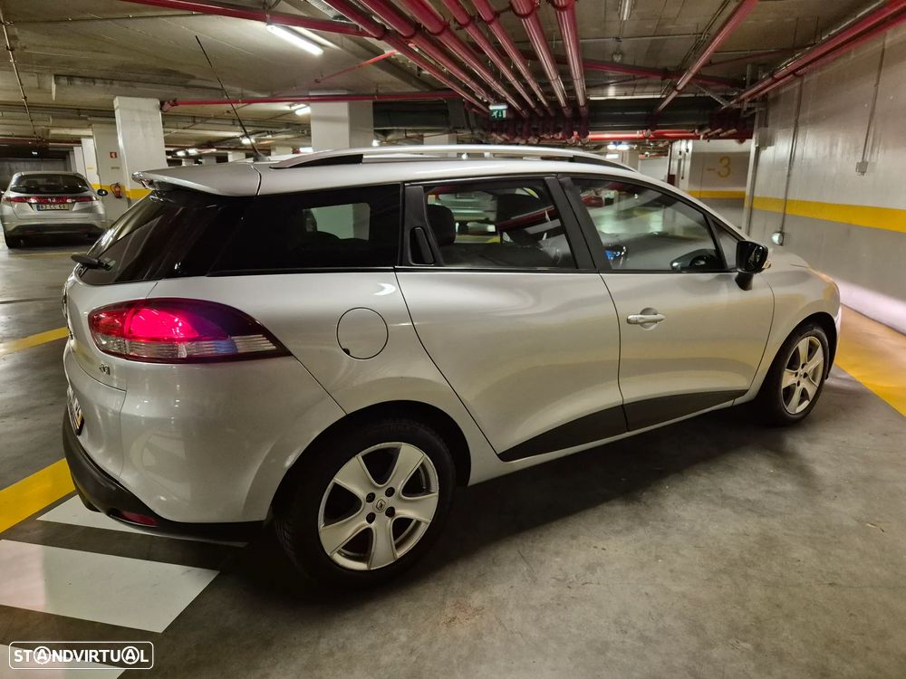 Renault Clio Sport Tourer 1.5 dCi Dynamique S - 8