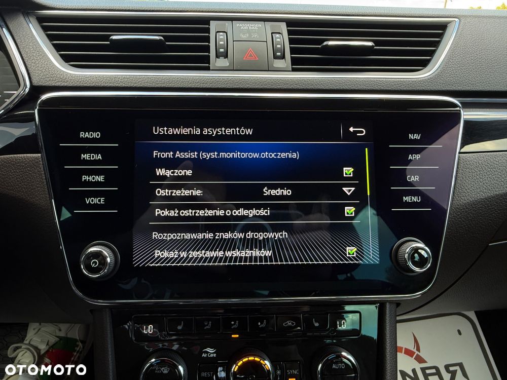 Skoda Superb Combi 2.0 TDI DSG L&K - 28