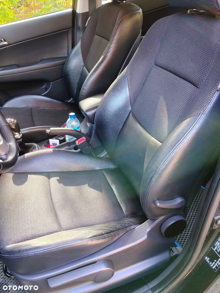Hyundai i30 1.4 Comfort EU5 - 21