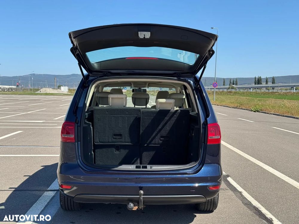 Volkswagen Sharan 2.0 TDI Blue Motion Highline - 37