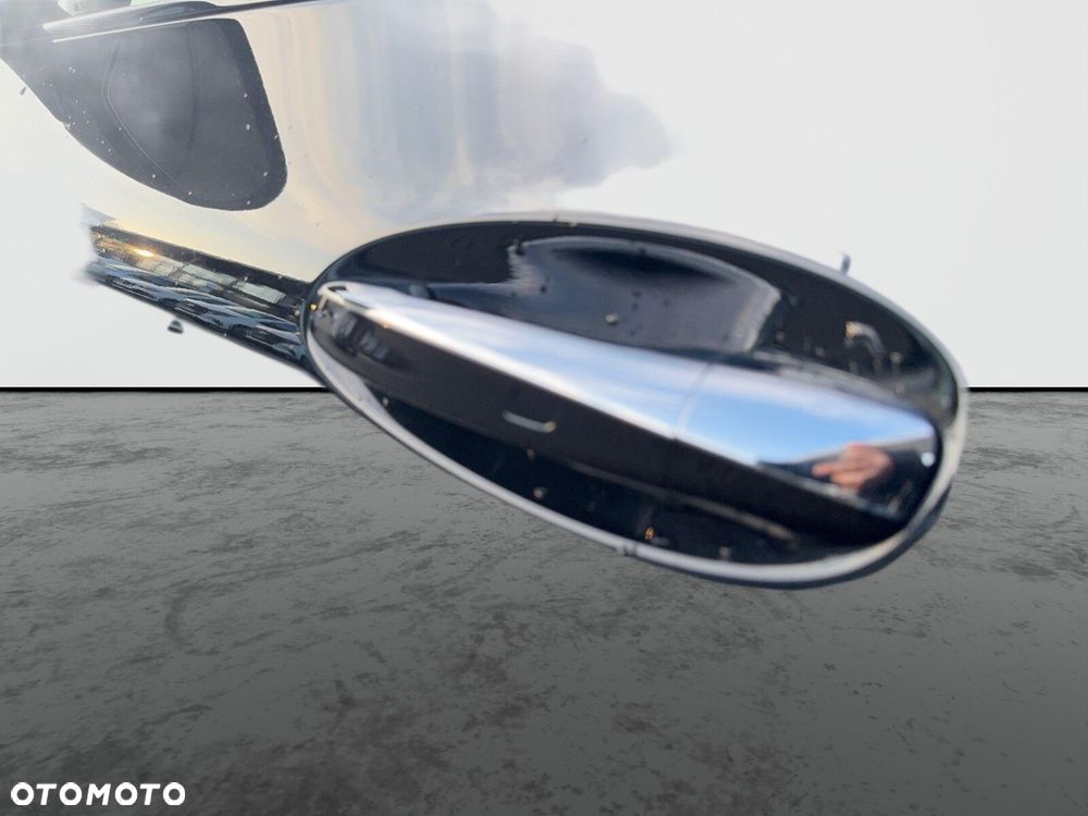 Mercedes-Benz GLA 200 AMG Line - 11