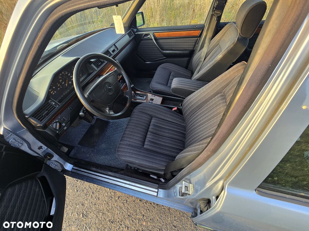 Mercedes-Benz W124 (1984-1993) - 5