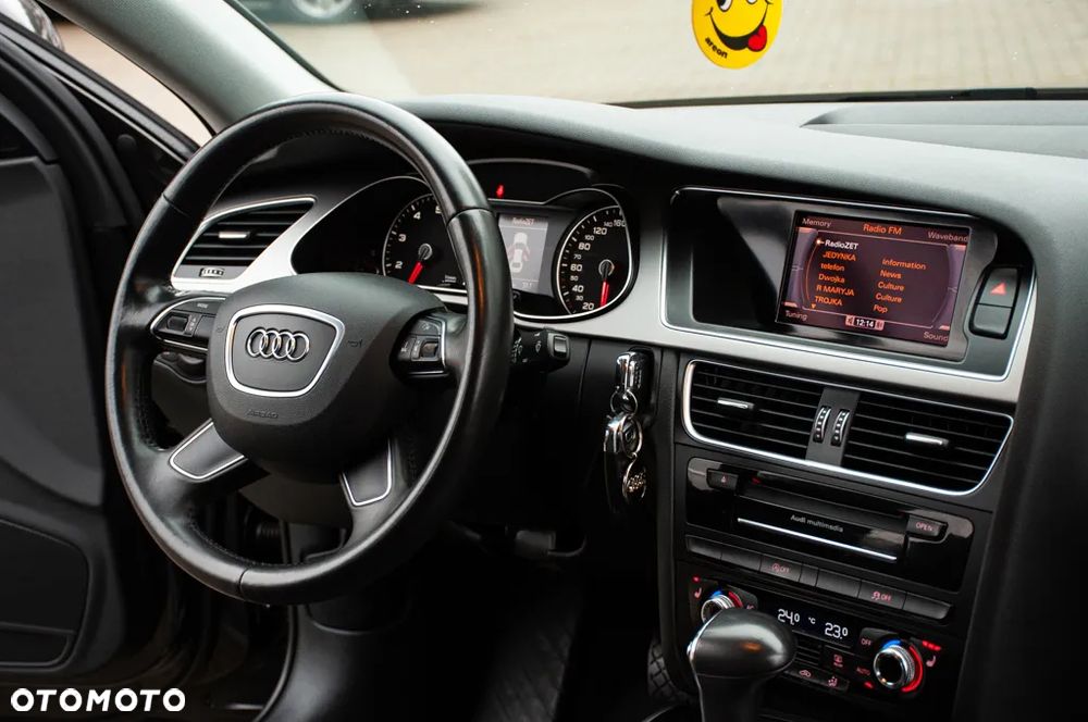 Audi A4 Limousine - 17