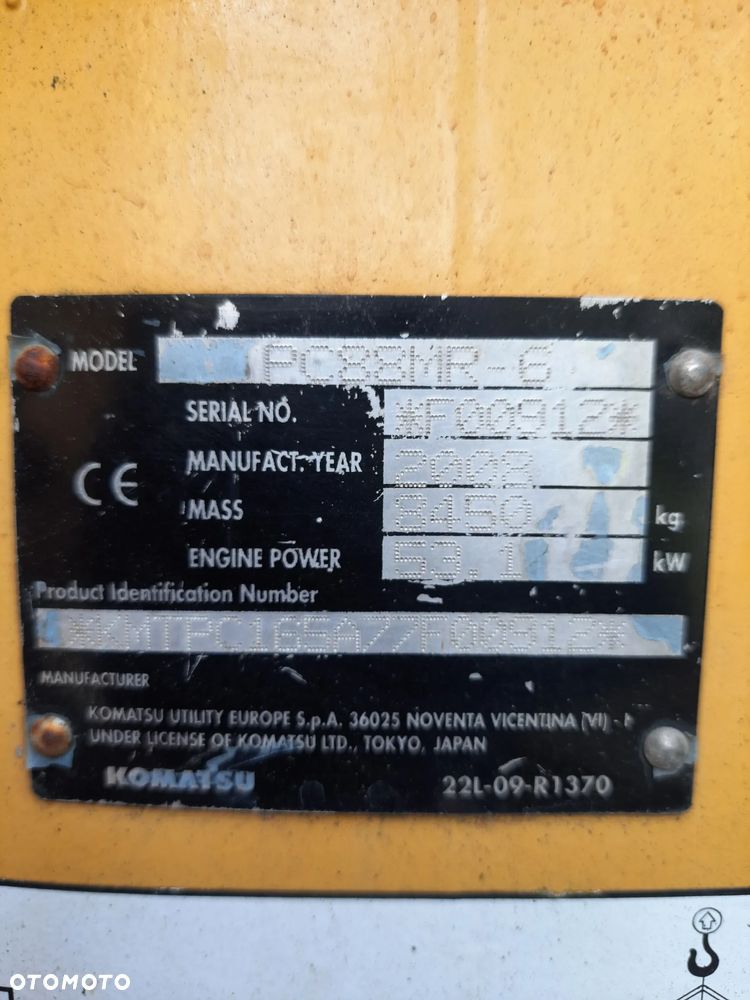 Komatsu PC88MR - 11