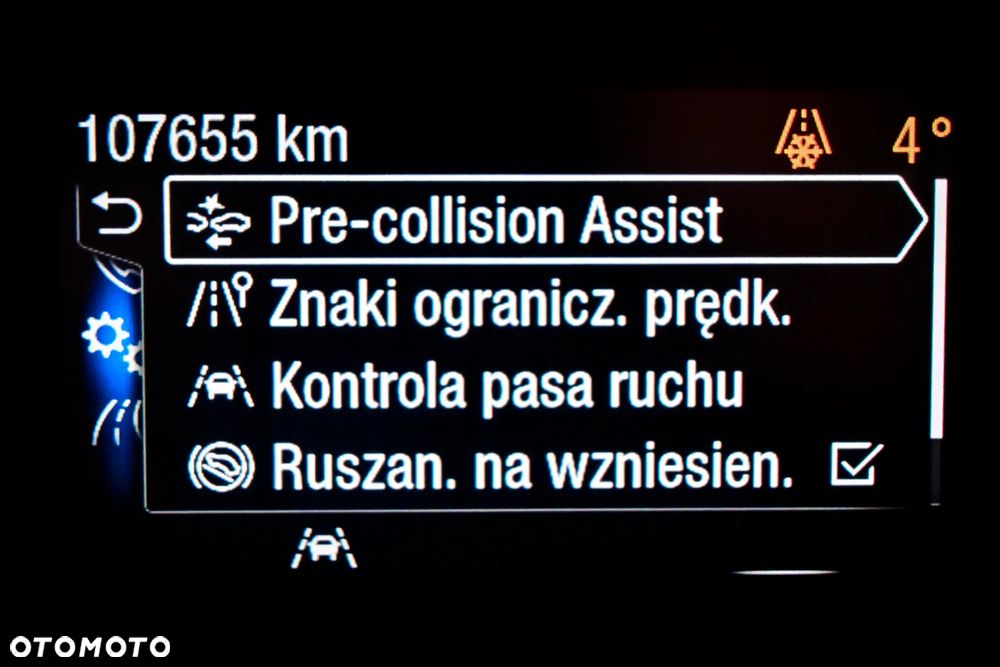 Ford Focus 1.5 EcoBoost Titanium - 25