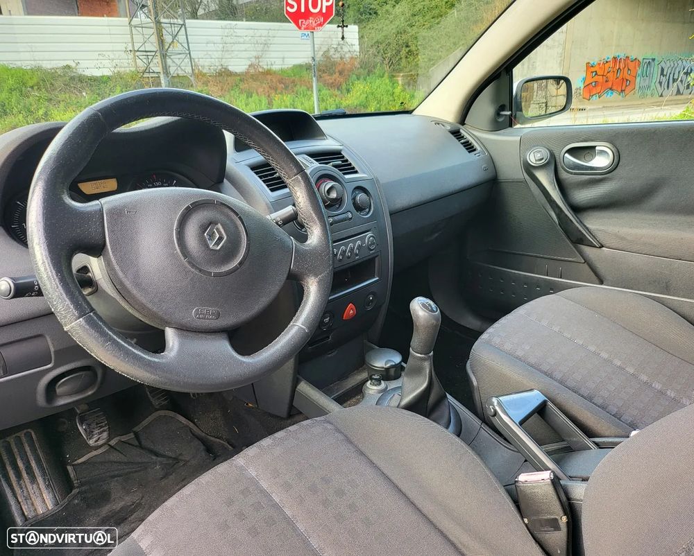 Renault Mégane 1.5 Dci - 13