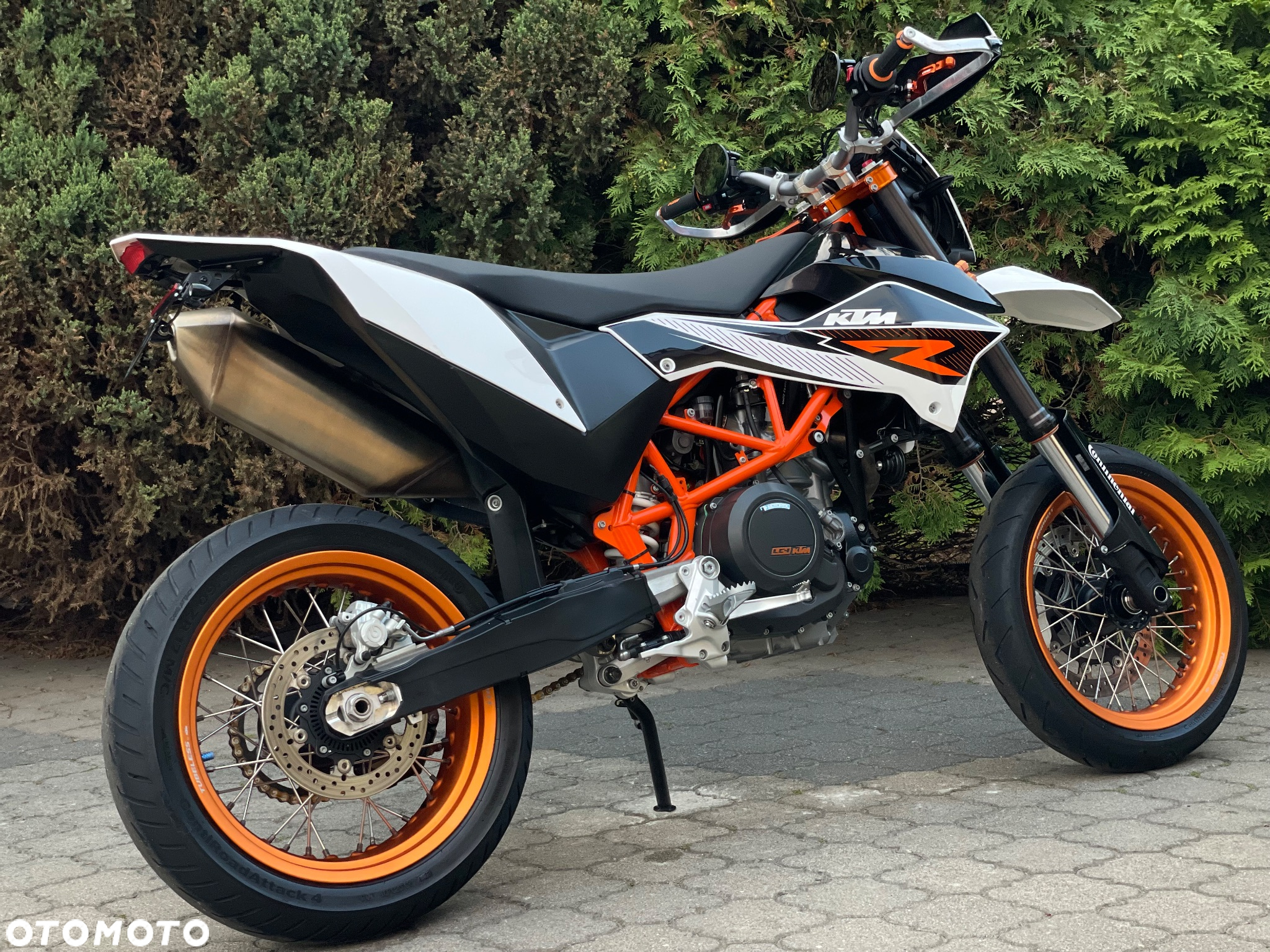 KTM SMC