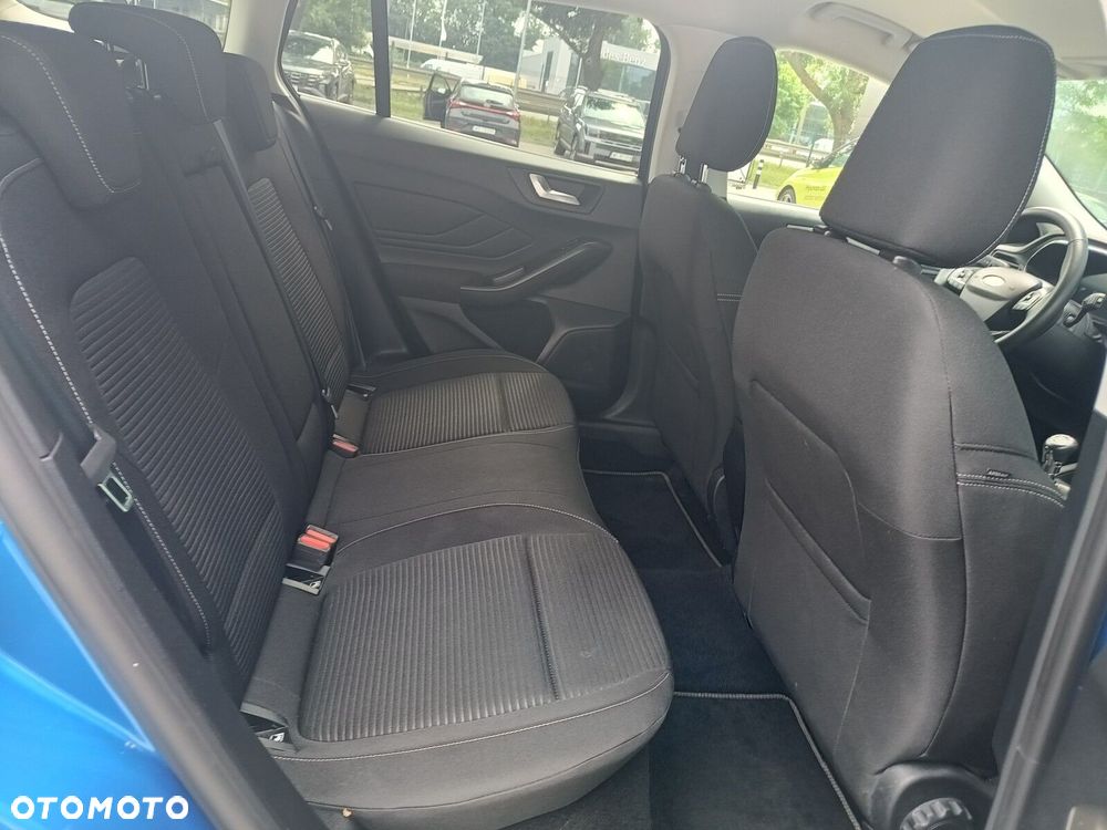 Ford Focus 1.0 EcoBoost Titanium - 19