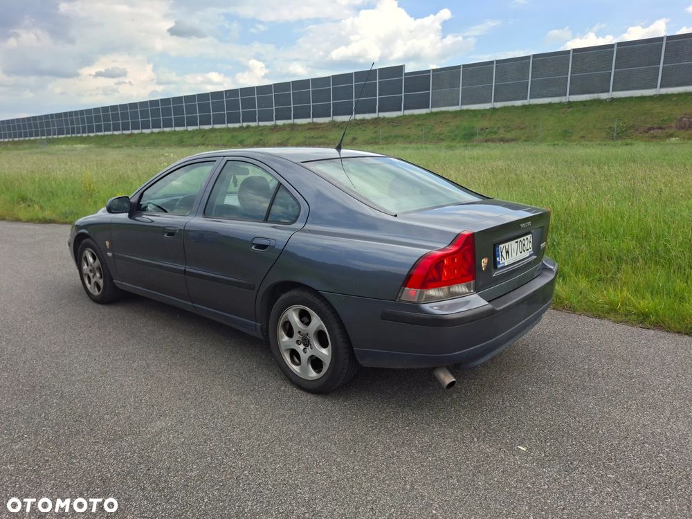 Volvo S60 - 4