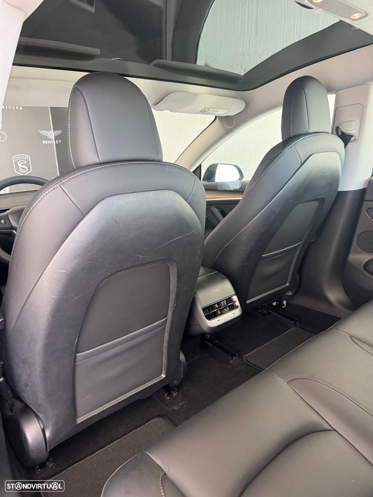 Tesla Model 3 Standard RWD - 19