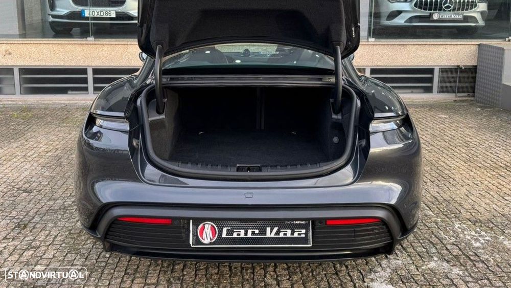 Porsche Taycan Bateria Performance Plus - 9