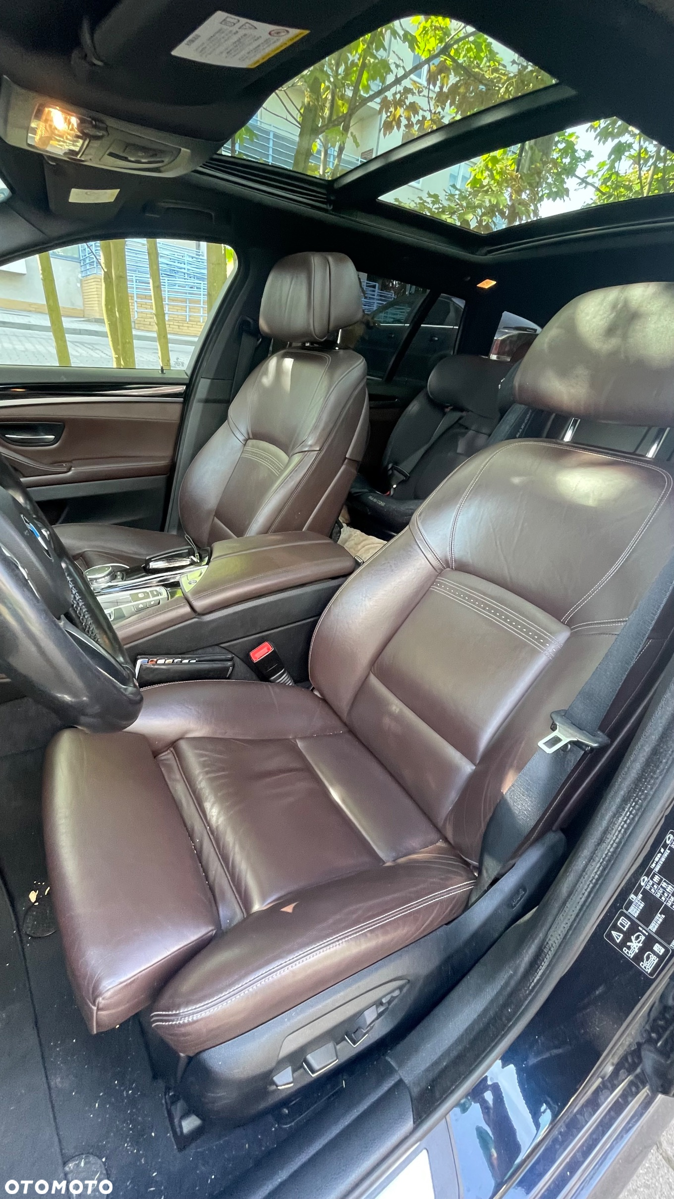 BMW Seria 5 525d xDrive - 22