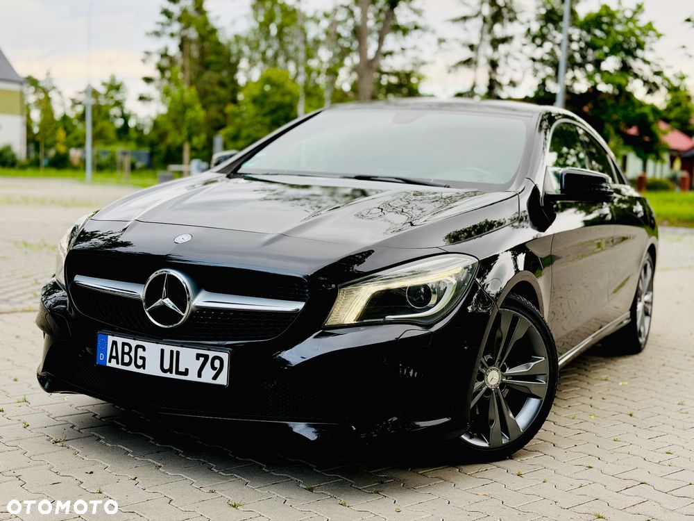 Mercedes-Benz CLA 200 AMG Line - 14