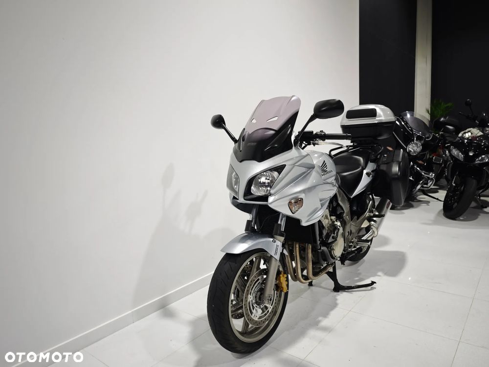 Honda CBF - 15