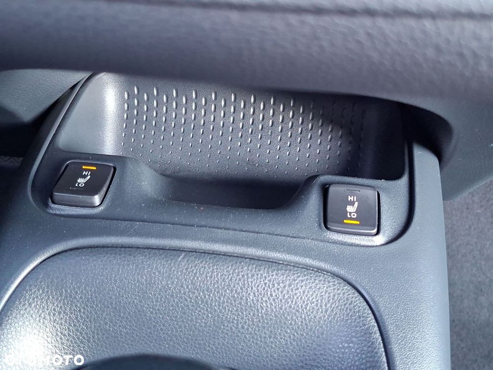 Toyota Corolla 1.8 Hybrid Comfort - 21
