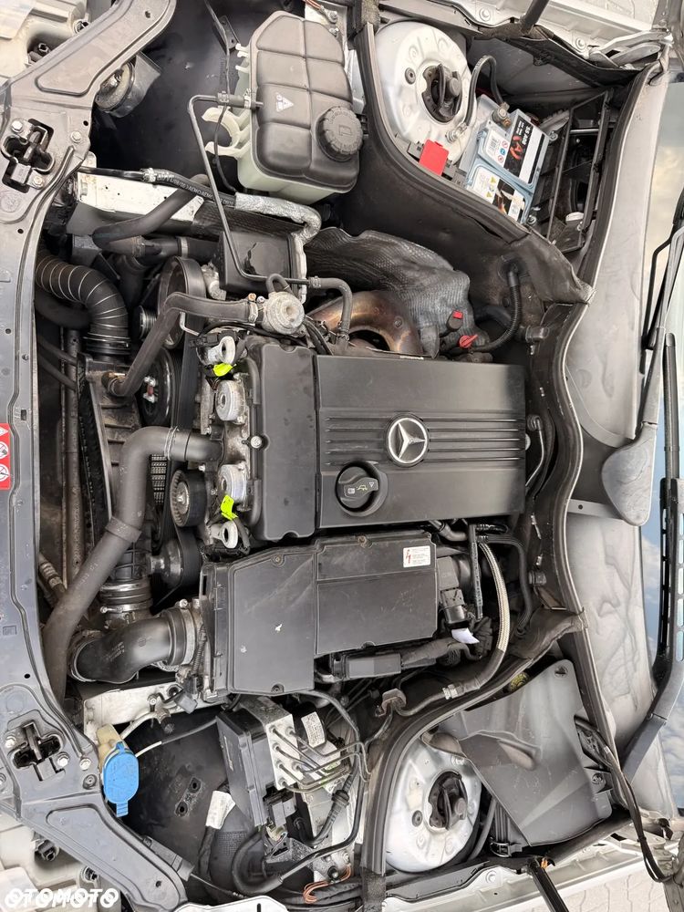 Mercedes-Benz CLK - 23