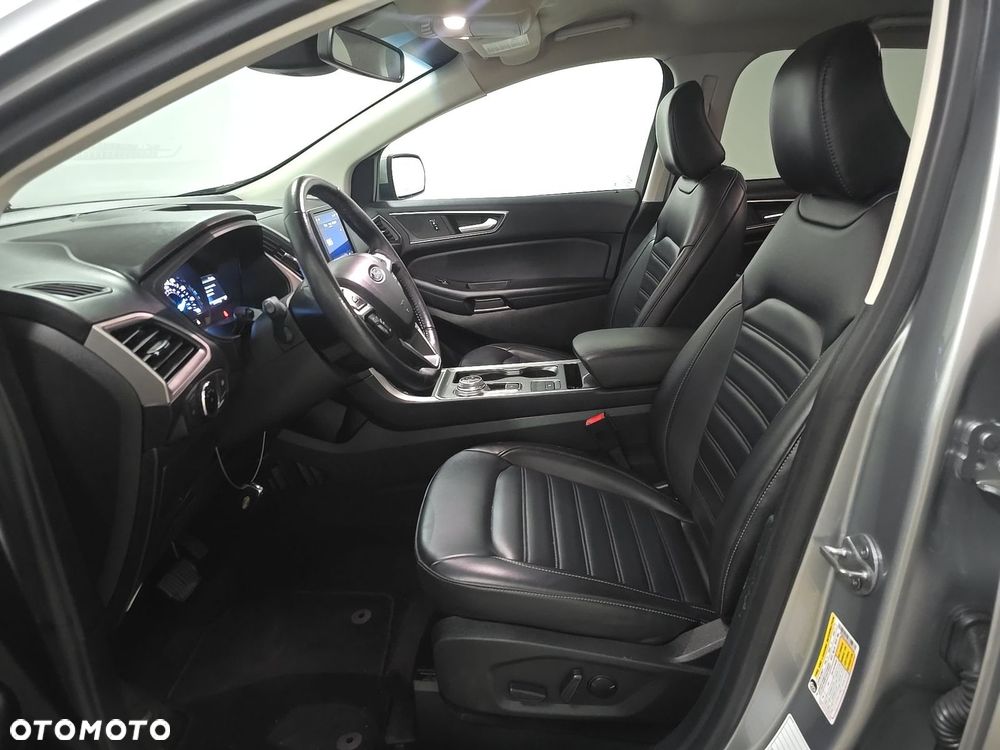Ford Edge - 10