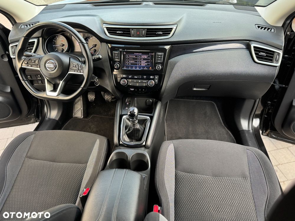 Nissan Qashqai 1.3 DIG-T N-WAY - 9