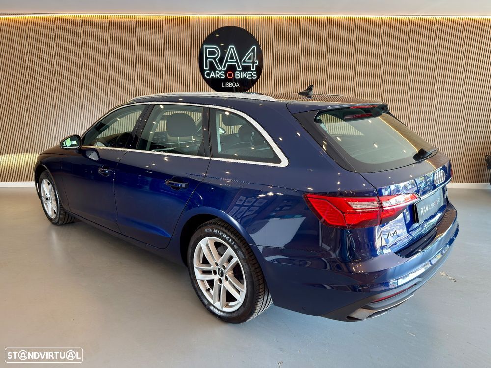 Audi A4 Avant 30 TDI S tronic - 2