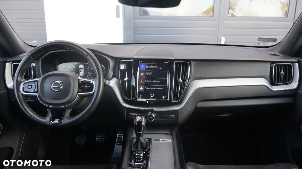 Volvo XC 60 D3 R-Design - 10