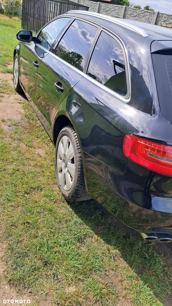 Audi A4 Avant 2.0 TDI - 9