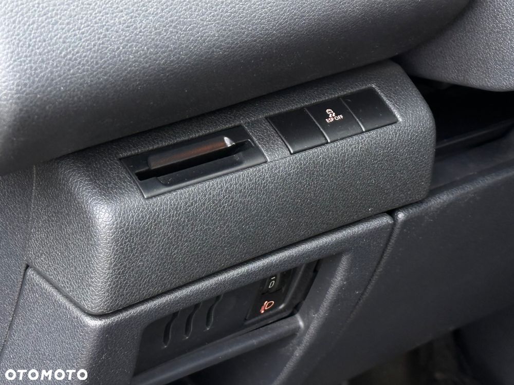 Peugeot 3008 1.6 HDi Trendy - 26