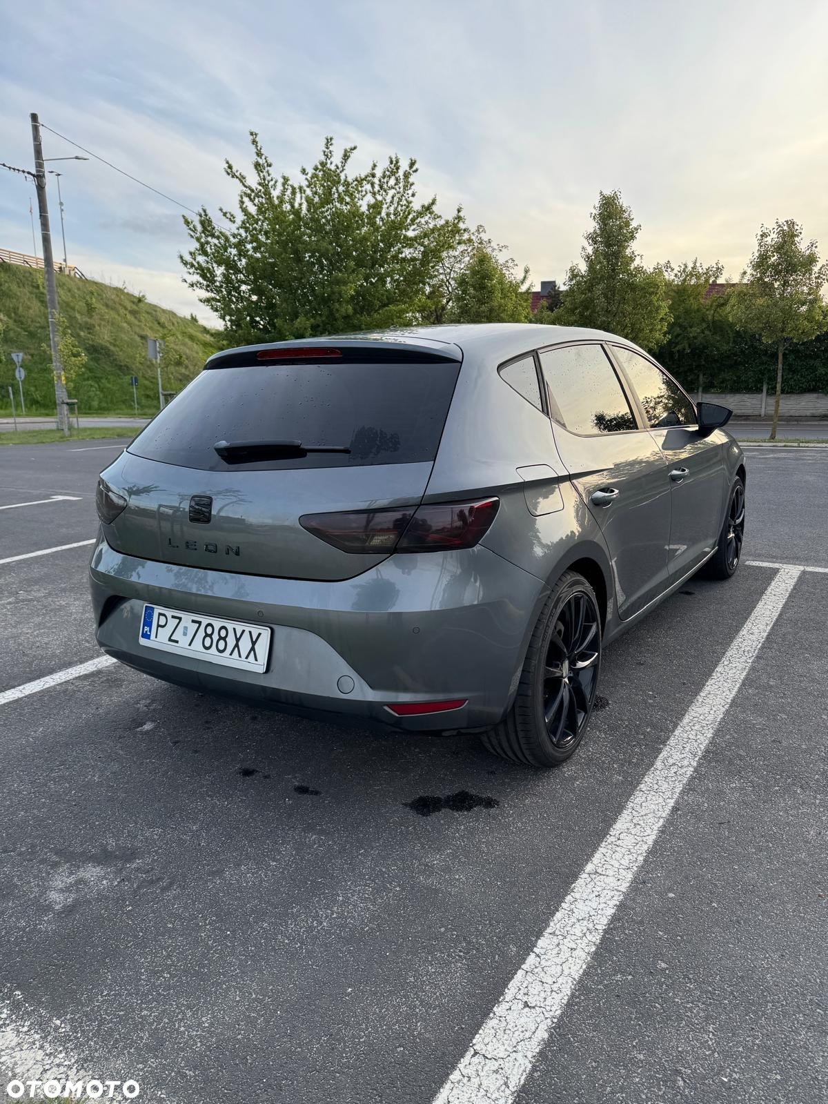 Seat Leon 1.6 TDI Style S&S DSG - 6
