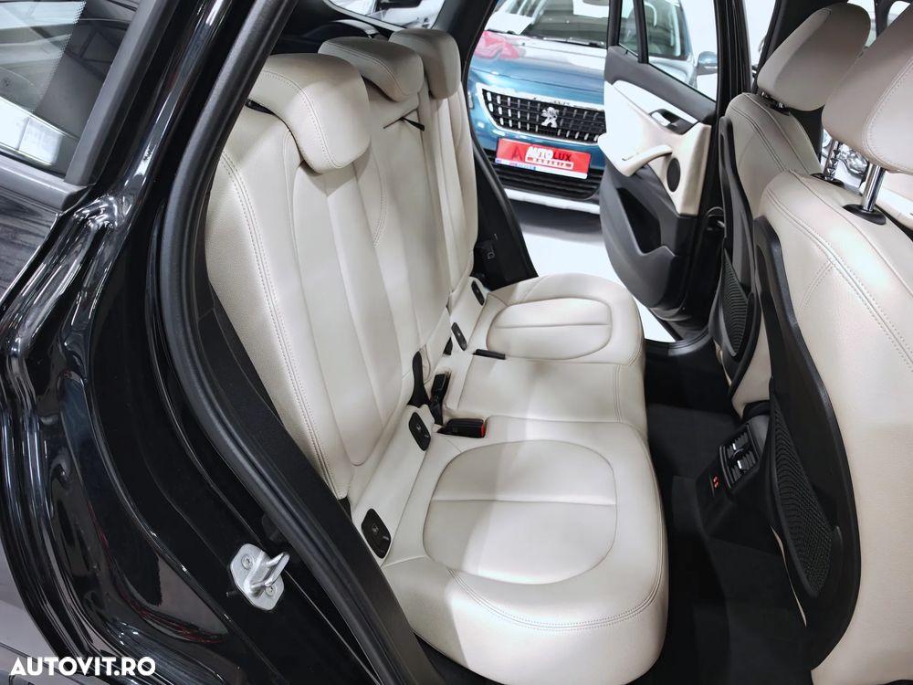 BMW X1 - 28