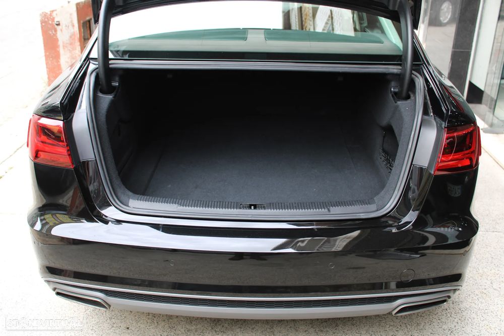 Audi A6 2.0 TDi S-line S tronic - 53