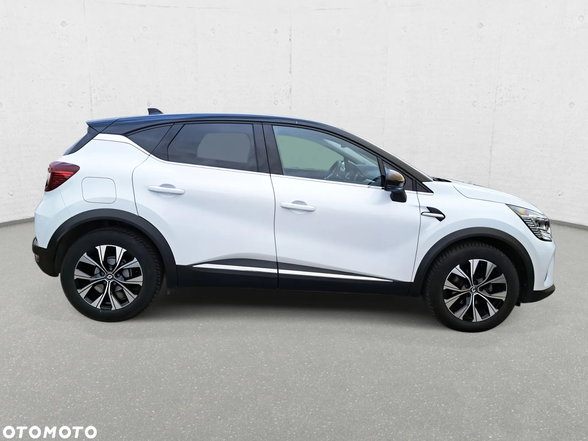 Renault Captur 1.3 TCe mHEV Techno EDC - 4