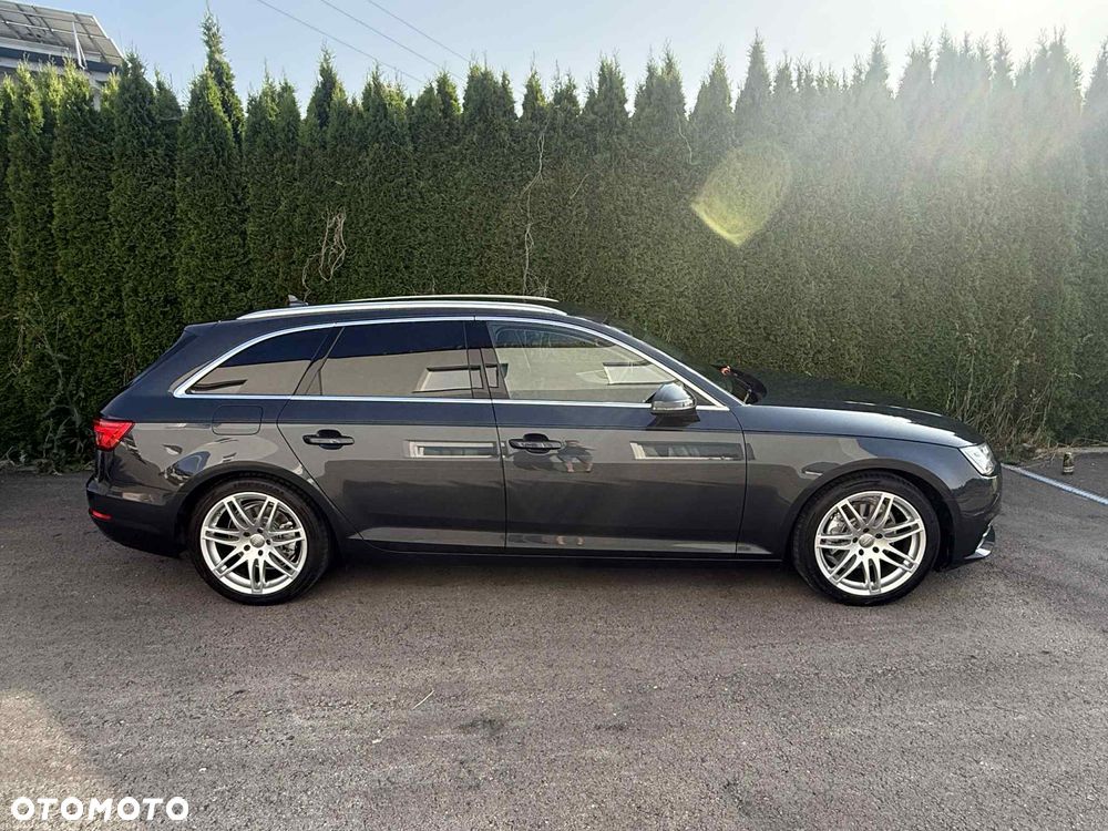 Audi A4 Avant 2.0 TDI Sport S tronic - 40