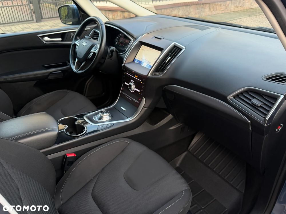 Ford S-Max 2.0 EcoBlue Titanium - 12