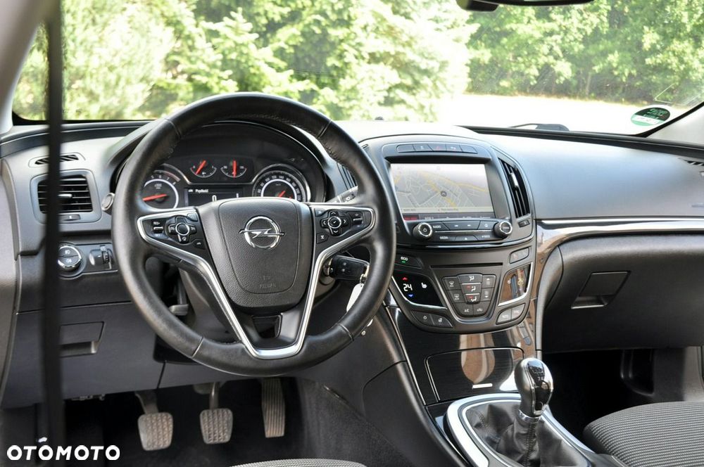Opel Insignia - 29