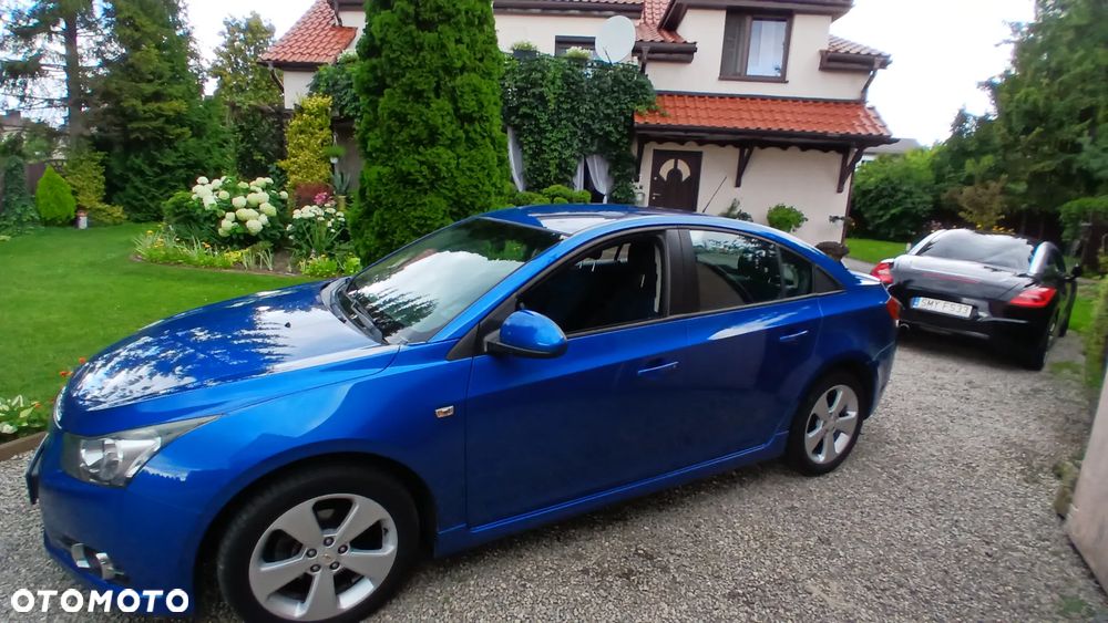 Chevrolet Cruze 1.8 LTZ+ - 2