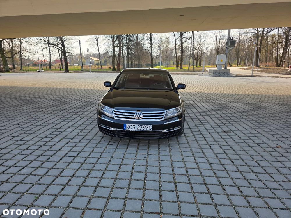 Volkswagen Phaeton - 5