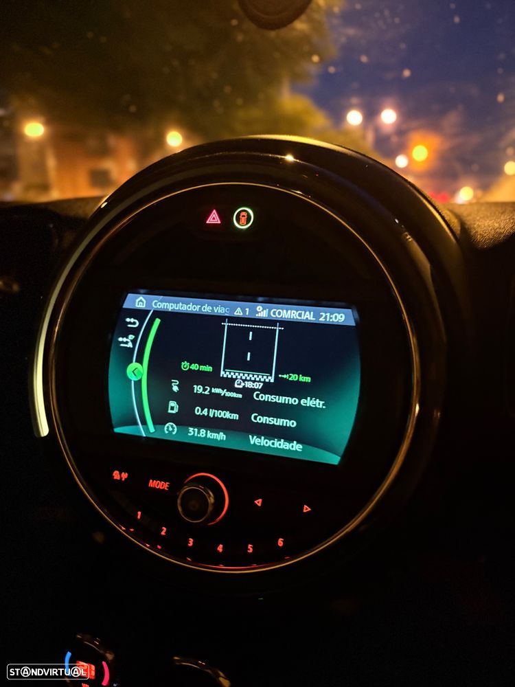 MINI Countryman - 16