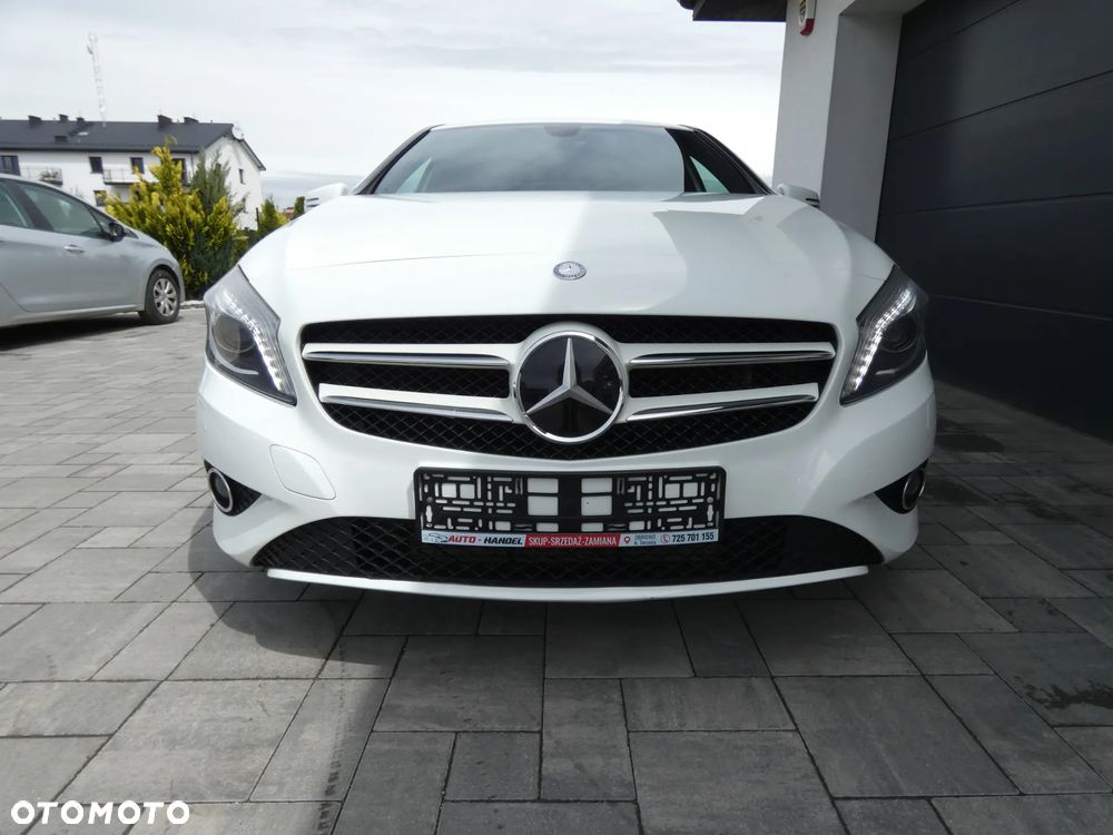 Mercedes-Benz Klasa A 180 (BlueEFFICIENCY) - 4