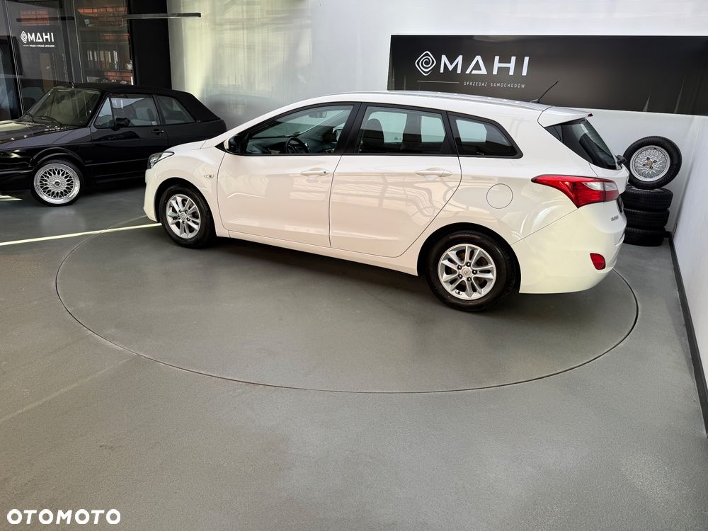 Hyundai i30 1.6 Classic - 8