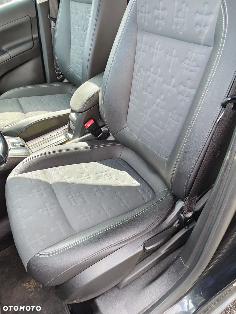 Opel Meriva - 11