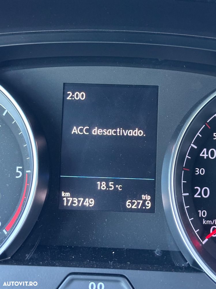 Volkswagen Golf - 31