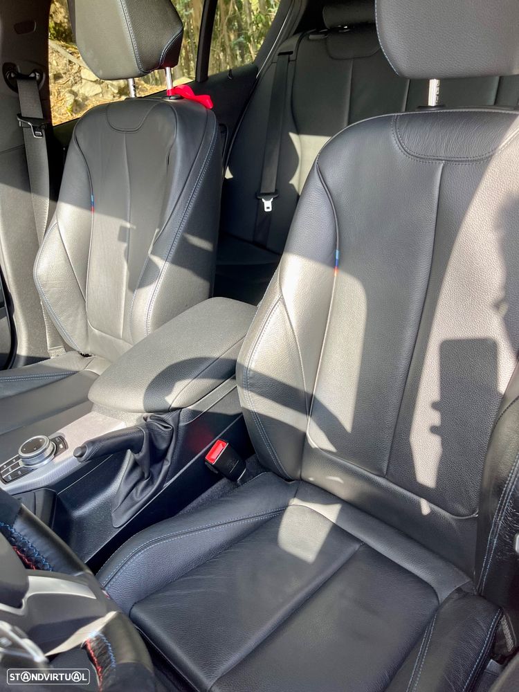 BMW 116 i Pack M - 12