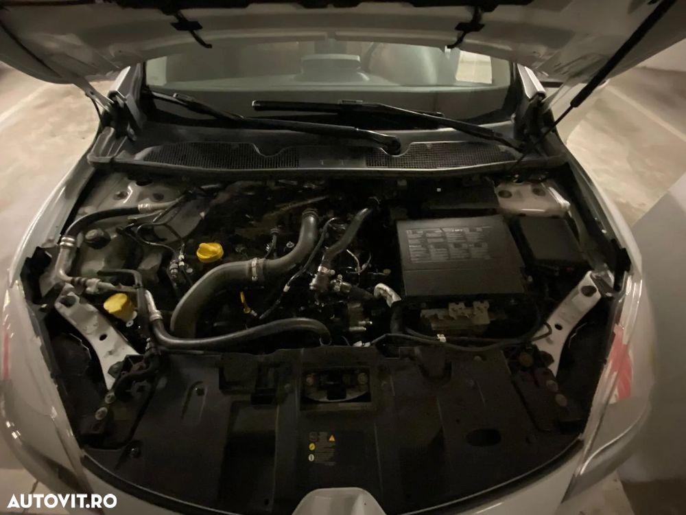 Renault Megane Grandtour ENERGY TCe 115 Start & Stop Authentique - 8
