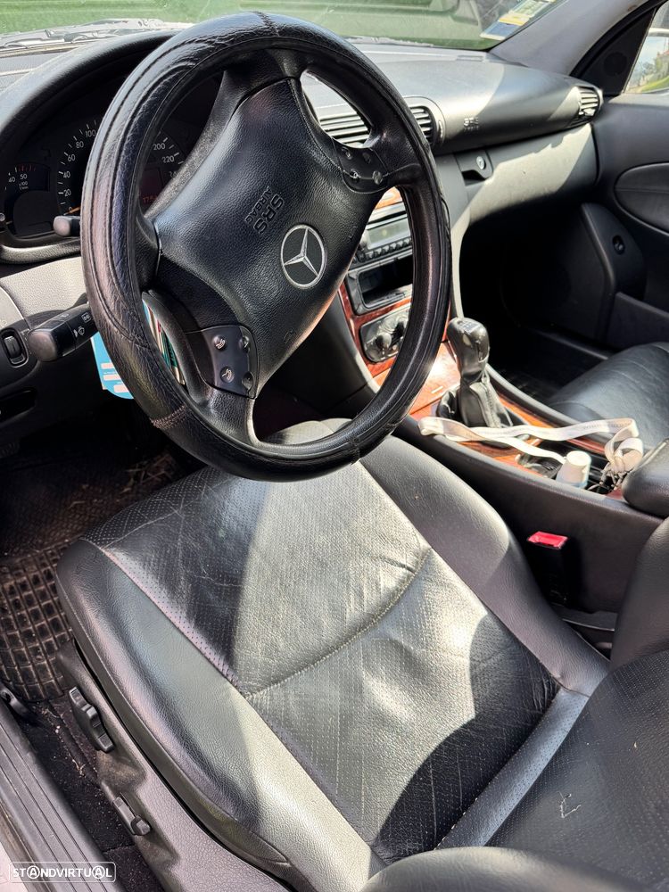 Mercedes-Benz C 220 CDi Avantgarde - 5